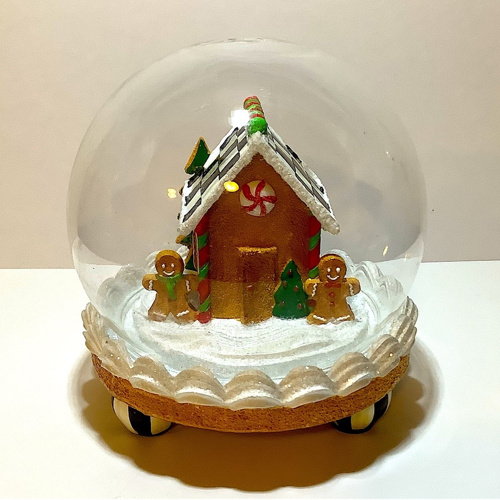 Mackenzie Childs Bake Shop Gingerbread House Cloche New